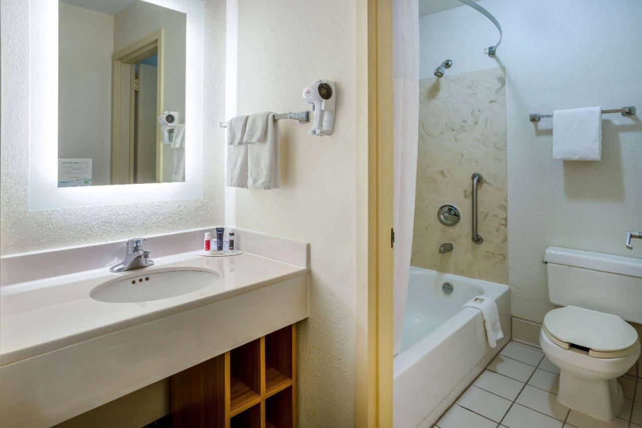 Hotel Carolina A Days Inn By Wyndham Pulau Hilton Head Luaran gambar